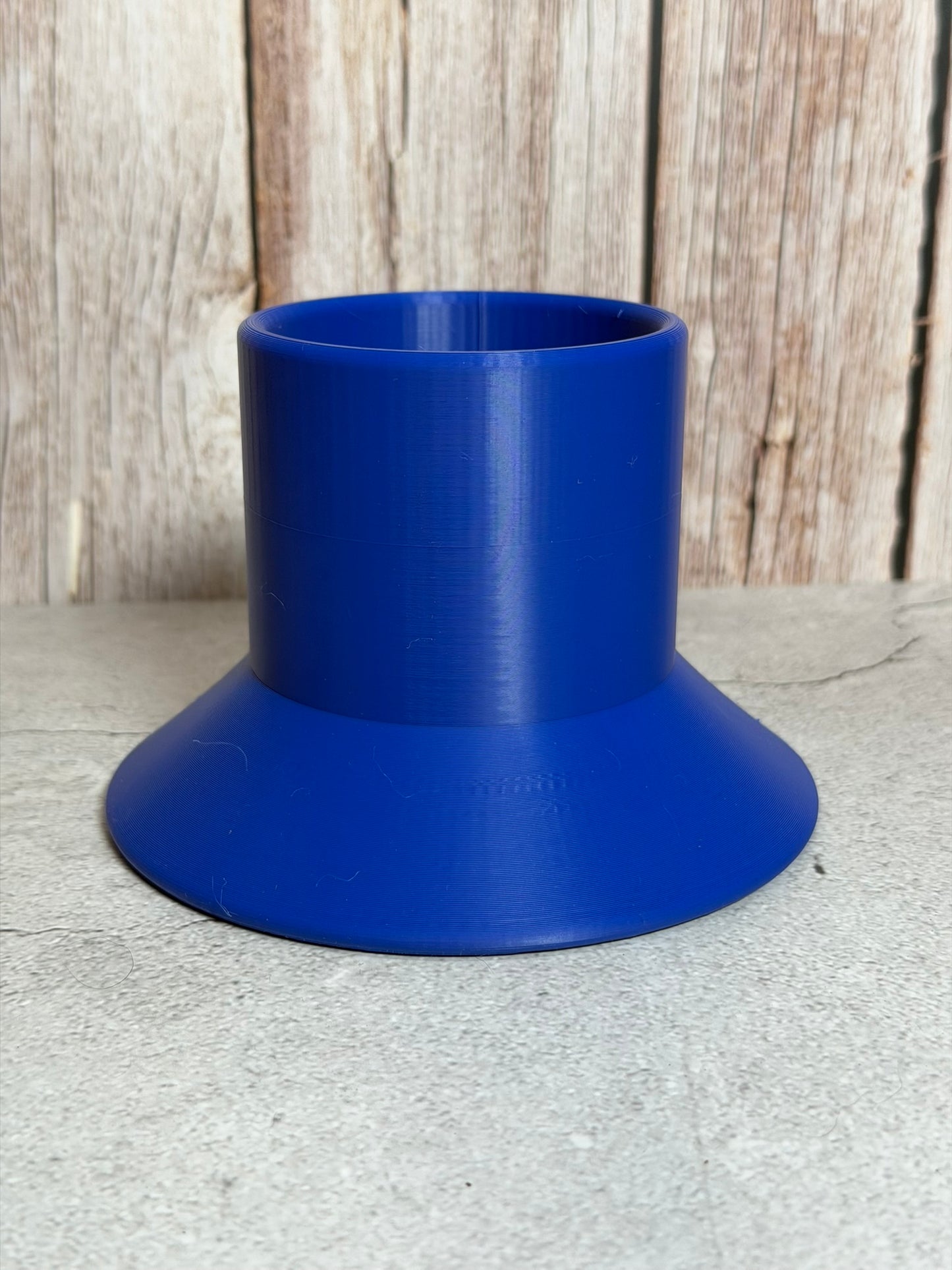 Can Stand – Wide Base Holder for Standard Beverage Cans