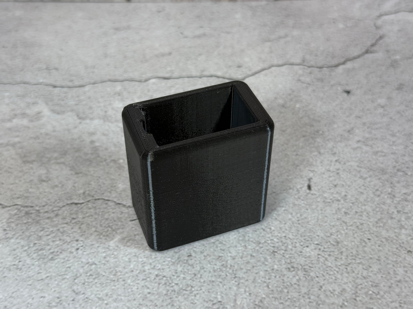 Battery Holder For Leica M11 / M11-P — BP-SCL7 Battery Organizer & Storage