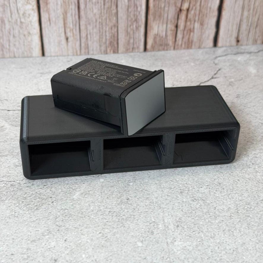Triple Battery Holder For Leica M11 / M11-P — BP-SCL7 Battery Organizer & Storage